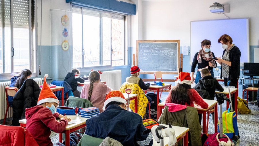 Nell'assemblea virtuale di tremila liceali.