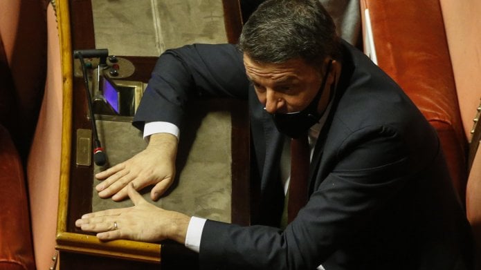 Renzi, rilancio sul Mes: ministre pronte al ritiro. Il Colle: più collegialità