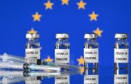 Virus, sì della Ue al primo vaccino. Le consegne alla vigilia di Natale