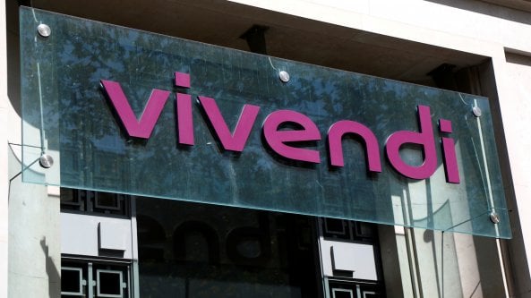 L’AgCom scende in campo su Vivendi, Mediaset in un tunnel giuridico