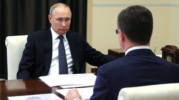 Nomine familiari e azioni in dote, tutti gli affari del clan Putin