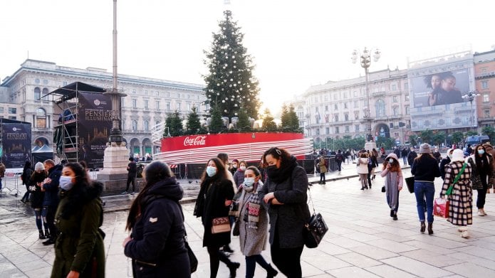 Oggi, 31 dicembre: le regole del Capodanno a prova di Covid. Dal cenone alla Befana, da oggi l'Italia in rosso per sei giorni