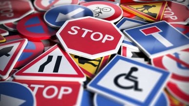 Dal 2021 multe stradali meno care