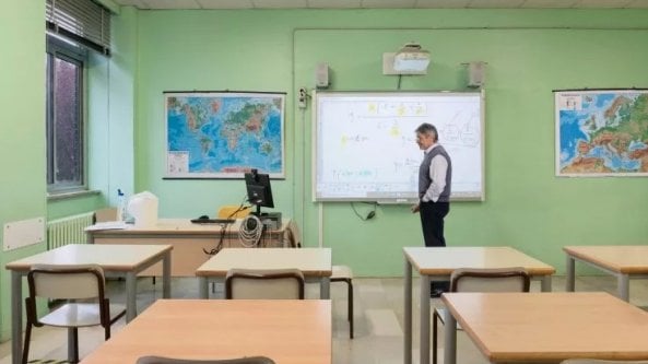La maestra è positiva al Covid: Natale in isolamento per 23 famiglie a Roma