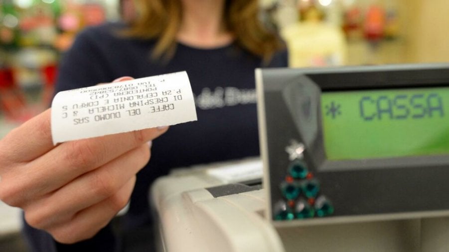 Lotteria scontrini rinviata a febbraio, più tempo per aggiornare i registratori di cassa
