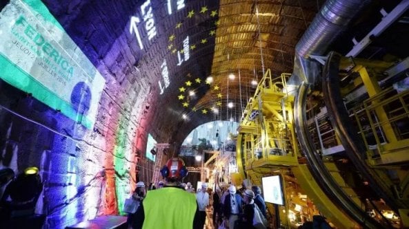 Tav, il Covid frena il cantiere: la fine lavori slitta di due anni