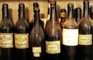 Barolo, Amarone, Chianti: le bottiglie doc e docg in pegno a Intesa in cambio di liquidità per superare la crisi Covid