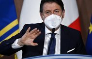 Centristi, grillini in fuga e il fido Arcuri: ecco chi lavora al partito di Conte