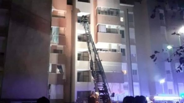 S'incendia l'alloggio, un pensionato rimane ustionato in modo grave