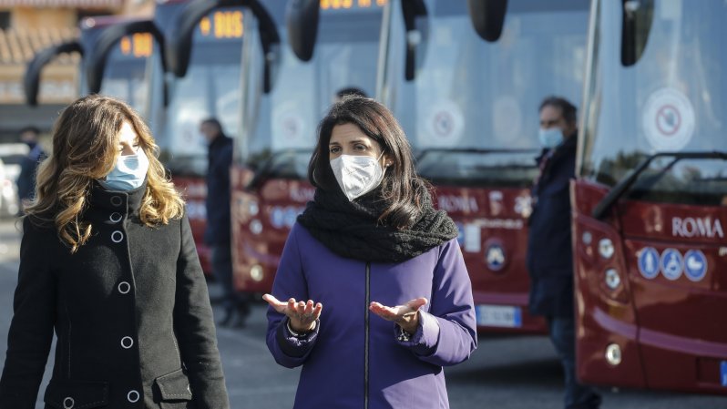 Processo Raggi, il pg di Roma: 