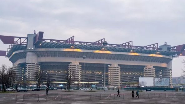 Nuovo stadio di San Siro inutile per il 57% dei cittadini, emergenza inquinamento: ma il sondaggio premia Beppe Sala