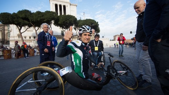 Nuovi progressi per Alex Zanardi: 
