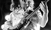 Ottant'anni fa nasceva Frank Zappa, genio e provocatore che cambiò la musica