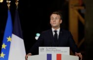 Macron fa l'elogio del nucleare