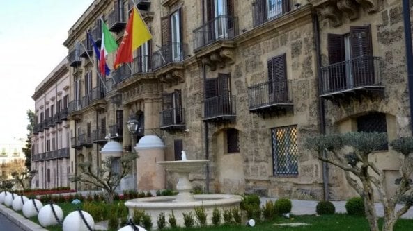 Regione, il rimpasto cancella le donne dalla giunta. Entrano Scilla e Zambuto