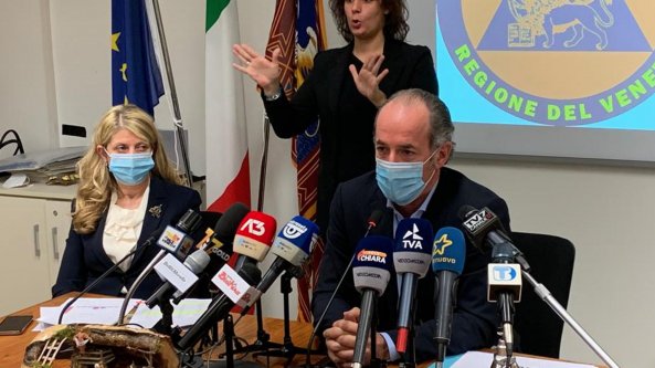 Covid, anche i governatori leghisti chiedono misure drastiche al governo. Svolta Zaia: serve la zona rossa