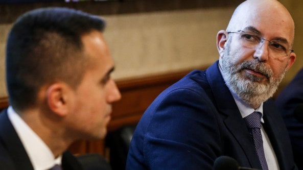 M5S, si va verso il regolamento dei conti: lo sgambetto di Casaleggio per l'ultimo atto del congresso