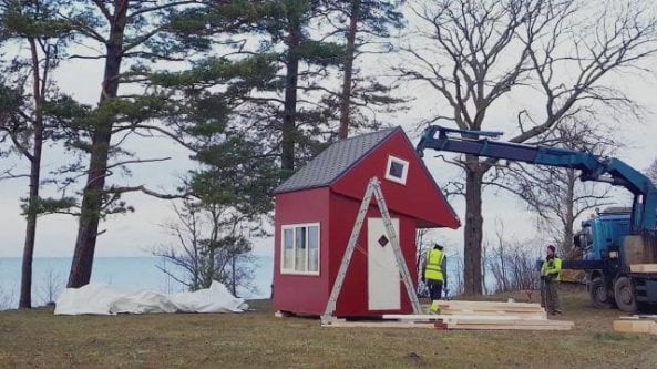 La casa prefabbricata sembra un LEGO: è pieghevole e pronta in tre ore