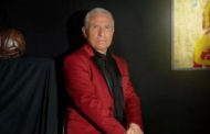 Il calciatore collezionista Oscar Damiani: “Io, ex goleador in arte vedo rosso”
