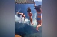 Isole Eolie, 24 gradi e niente onde: il Natale si festeggia con un bagno al mare