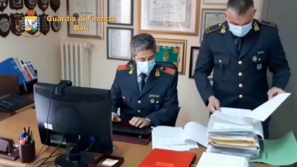 Fondi Ue per 10 anni senza averne diritto: indagati due falsi agricoltori di Altamura e Cassano