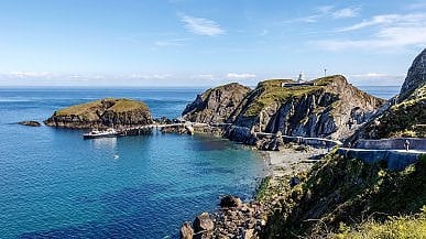 Vivere il 2021 sull’isola del canale di Bristol:  cercasi custodi per la piccola e selvaggia Lundy