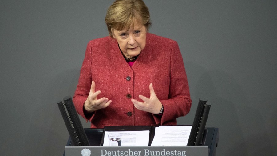 Coronavirus, Merkel implora: 