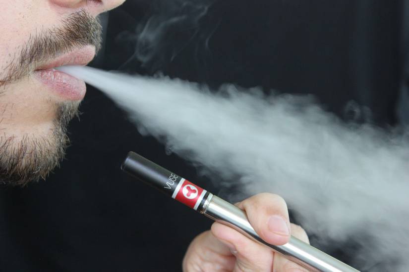 È stangata sulle e-cig: ora triplicano le imposte