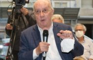 Carlo Tognoli colpito dal coronavirus: l'ex sindaco di Milano ricoverato da inizio novembre. L'abbraccio di Stefania Craxi