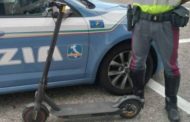 Parma, consegna le pizze su un monopattino rubato: rider denunciato per ricettazione