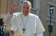 Il Papa torna a viaggiare e vola in Irak