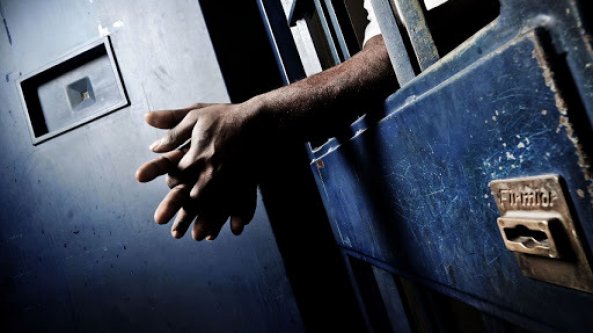 Mafia, il cappellano del carcere di Parma 