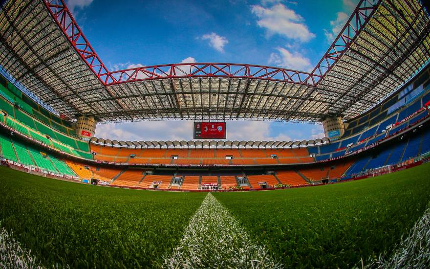 Allo stadio 