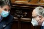 La rapina dell'orrore a Natale: legato in bagno. La reazione choc della moglie