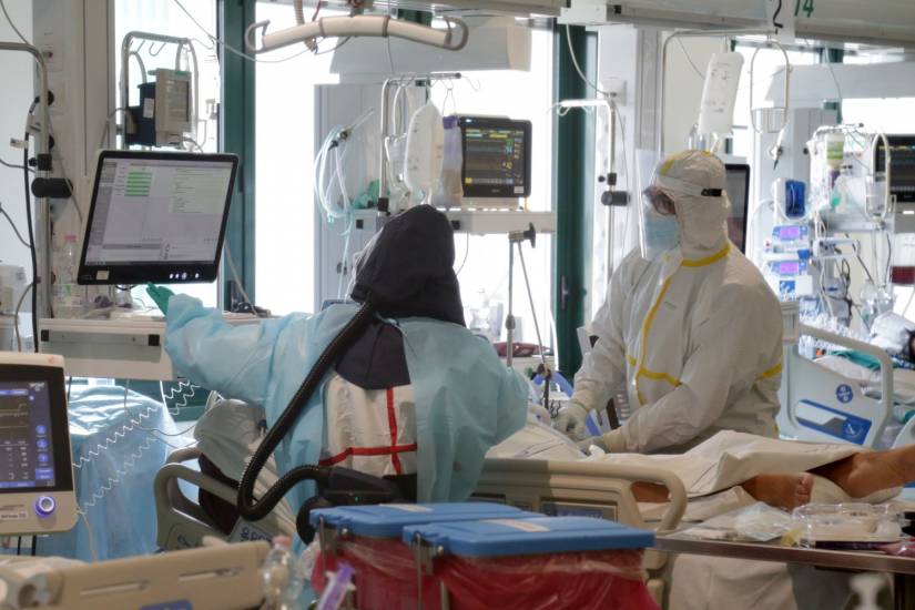 Calo netto dei nuovi contagi, in risalita oltre 600 i decessi