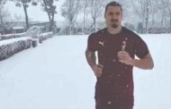 Ibra come Rocky, corre sotto la neve: ''Provate a fermarmi...''