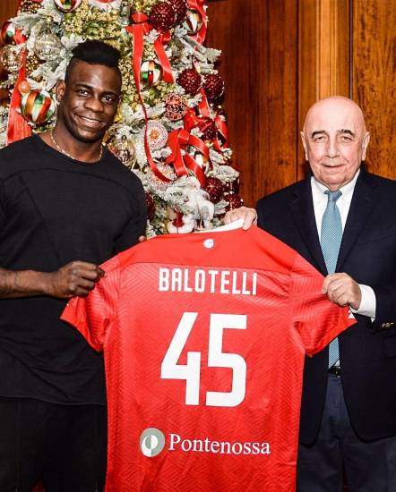 Balotelli è un giocatore del Monza: accordo da 400.000 euro fino a giugno