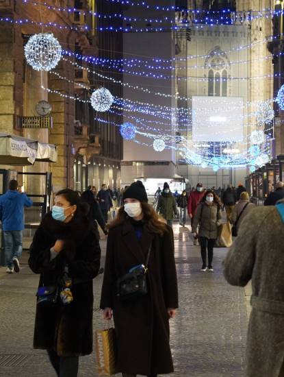 Cambiano gli spostamenti a Natale. Le tre ipotesi in campo