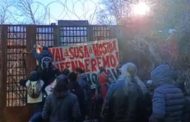 È tornata la violenza No Tav: insulti e pietre contro poliziotti