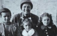 Ex soldato Usa ritrova i bimbi con cui fece una foto 76 anni fa