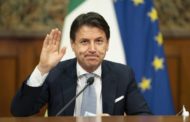 Conte ora scopre la qualità degli ospedali milanesi. E mezzo Pd: 