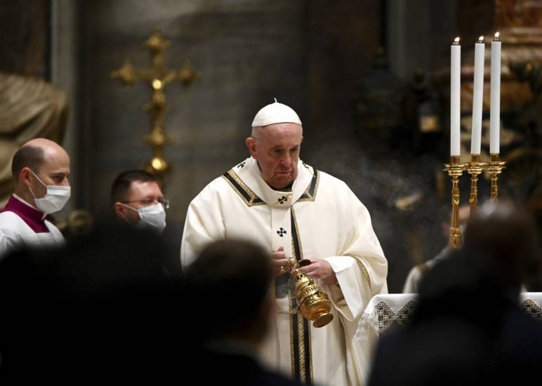 Papa Francesco alla messa di Natale anticipata: 