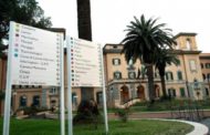 Roma, ritrovati gli oggetti rubati all'anziano morto di Covid. Il San Camillo: 
