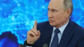 Russia, Putin: 
