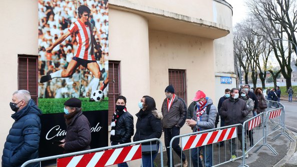 Addio Rossi, Vicenza saluta il suo Pablito. Lutto al braccio e minuto di silenzio in A