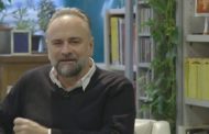 L'attore recita il V Canto: 