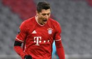 Fifa, Lewandowski sfida Ronaldo e Messi come miglior giocatore dell'anno