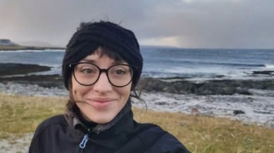 Un faro nella notte, Valentina guida al buio