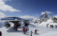 Vacanze sulla neve, le Regioni chiedono di spostare al 18 gennaio la riapertura degli impianti
