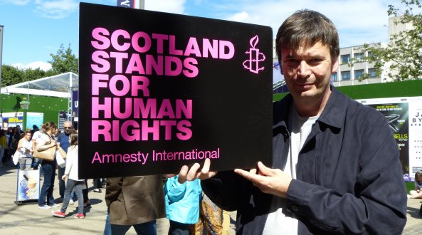 Accordo Brexit, parla Ian Rankin: “L’intesa di Johnson forse non basterà a fermare l’indipendenza della Scozia”
